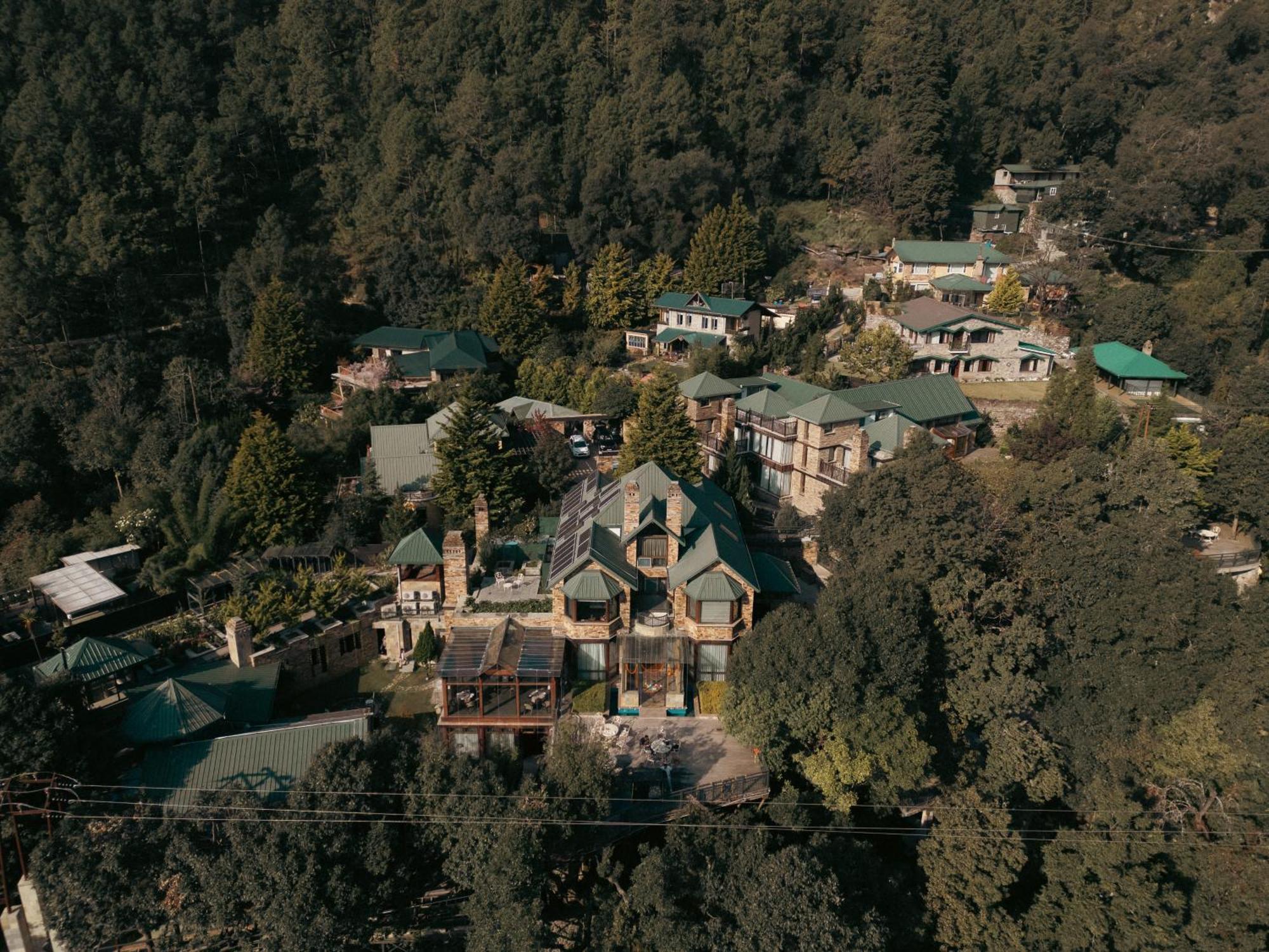Brij Atmanya Bhowali, Nainital, A Luxury Mountain Escape 외부 사진